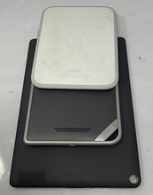 Load image into Gallery viewer, Lot Of 3 Pcs Barnes & Noble Nook Touchscreen Tablets Not Tested For Parts