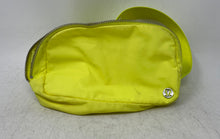 Load image into Gallery viewer, Lululemon Womens Neon Green Adjustable Strap Zip Top Lined Fanny Pack