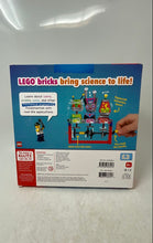 Load image into Gallery viewer, Lego Gear Bots Klutz Book 62 Elements Complete Science STEM Activity Kit