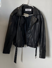 Load image into Gallery viewer, Chia Unisex Black Leather Long Sleeve Belted Motorcycle Jacket Size Medium