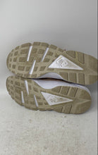 Load image into Gallery viewer, Nike Womens Air Huarache Run 634835-202 Rose Low Top Sneakers Shoes Size 10