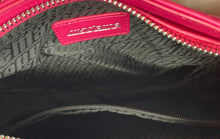 Load image into Gallery viewer, Mademe Womens Trinity Pink Leather Single Strap Zip Top Lined Shoulder Bag