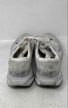 Load image into Gallery viewer, Nike Womens Motiva Premium White Gray Lace-Up Low Top Sneaker Shoes Size 6.5