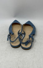 Load image into Gallery viewer, Guess Womens Blue Pointed Toe Flat Slingback Sandals Size 7.5M