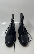 Load image into Gallery viewer, Dolcis Womens Black Leather Block Heel Lace-Up Ankle Boots Size 6.5M