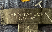 Load image into Gallery viewer, Ann Taylor Womens Blue Curvy Fit Stretch Denim Boyfriend Shorts Size 0