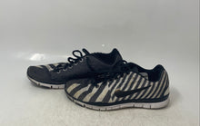 Load image into Gallery viewer, Nike Womens Free TR 555159-006 White Gray Striped Sneaker Shoes Size 7