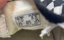Load image into Gallery viewer, Vans Unisex Classic Beige Black Slip-On Platform Sneaker Shoes Size M 7 W 8.5