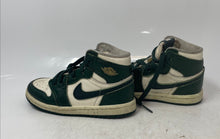 Load image into Gallery viewer, Nike Boys Air Jordan 1 FD2598-101 White Green Leather Basketball Shoes Size 9C