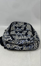 Load image into Gallery viewer, Vera Bradley Womens Black Floral Print Adjustable Strap Quilted Small Backpack