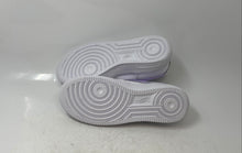Load image into Gallery viewer, Nike Kids Air Force 1 White Low Top Lace-Up Sneaker Shoes Size 4Y