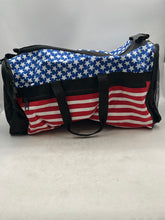 Load image into Gallery viewer, Unisex Multicolor CATA Martial Arts Travel Duffel Bag Zipper Detail