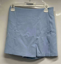 Load image into Gallery viewer, Zara Womens Blue Regular Fit Front Slit Side Zip Mini Skort Size Small