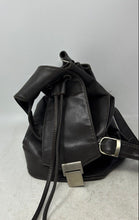 Load image into Gallery viewer, Le Pierre Womens Brown Adjustable Strap Inner Pockets Shoulder Backpack