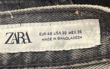 Load image into Gallery viewer, Zara Mens Black Denim Dark Wash Stretch Pockets Straight Leg Jeans Size 38