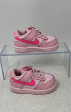 Load image into Gallery viewer, Nike Kids Dunk Low DH9761-600 Pink Low Top Slip-On Sneaker Shoes Size 5C