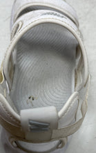 Load image into Gallery viewer, Nike Womens Owaysis CK9283-100 White Open Toe Hook & Loop Sport Sandals Size 8