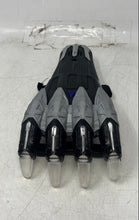Load image into Gallery viewer, Hasbro Black Panther Lights Up Sound Vibranium Power FX Claw Action Figure