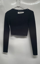 Load image into Gallery viewer, Zara Womens Black Ribbed Knit Long Sleeve Crew Neck Pullover Cropped Top Size S