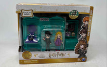 Load image into Gallery viewer, Wizarding World Harry Potter Magical Minis Honey Dukes Sweet Shop Action Figure