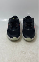 Load image into Gallery viewer, Nike Kids Star Runner 5 HF7005-010 Black Orange Low Top Sneakers Shoes Size 2Y