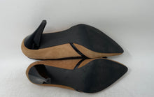 Load image into Gallery viewer, Tahari Womens Alexa Brown Black Pointed Toe Slip-On Stiletto Pump Heels Size 8M
