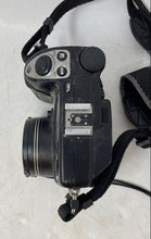Load image into Gallery viewer, Nikon Coolpix 5000 Black Built-In Flash Compact Digital Camera Not Tested