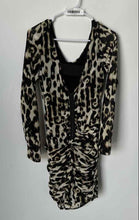 Load image into Gallery viewer, Guess Womens Multicolor Animal Print Long Sleeve Back Zip Ruched Mini Dress Sz M