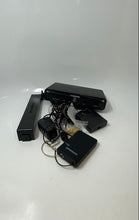Load image into Gallery viewer, Samson Concert 88 16-Channel True Diversity Wireless Earset System Not Tested