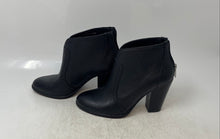 Load image into Gallery viewer, Vince Camuto Womens Fralina Black Leather Block Heel Ankle Booties Size 5 M