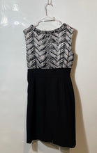 Load image into Gallery viewer, Tahari Womens Black White Chevron Sleeveless Round Neck Sheath Dress Size 8