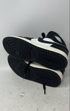 Load image into Gallery viewer, Nike Boys Air Jordan 1 DQ8423-010 Black White Leather Basketball Shoes Size 5.5Y