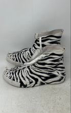 Load image into Gallery viewer, Converse Womens CT All Star Shroud Black White Animal Print Sneaker Shoes Size 8