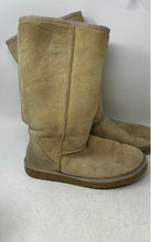 Load image into Gallery viewer, UGG Womens Classic Tall Beige Round Toe Pull-On Snow Boots Size 9