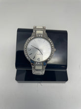 Load image into Gallery viewer, Unbranded Women Silver-Tone Watch (NCL)