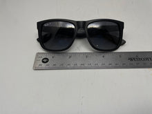 Load image into Gallery viewer, Ray-Ban Justin Men's Sunglasses Matte Black (NCL)