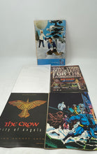 Load image into Gallery viewer, Lot Of 5 Pcs Marvel Comics Mixed Variety Multicolor Paperback Comic Books