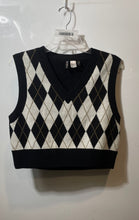 Load image into Gallery viewer, Divided By H&M Womens Black White Argyle Print Cropped Sweater Vest Size M