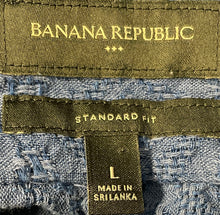 Load image into Gallery viewer, Banana Republic Mens Blue Collared Short Sleeve Button-Up Shirt Size Large