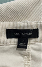 Load image into Gallery viewer, Ann Taylor Womens White Corduroy Light Wash The Easy Straight Leg Jeans Size 2