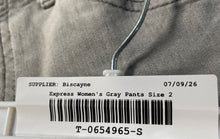 Load image into Gallery viewer, Express Womens Gray Denim Light Wash Regular Fit Skinny Leg Jeans Size 2R
