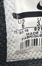 Load image into Gallery viewer, Nike Womens SB Check Solarsoft Black White Sneaker Shoes Size 6 No Insole