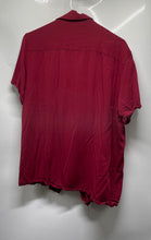 Load image into Gallery viewer, Forever 21 Mens Red Short Sleeve Collared Button-Up Shirt Size Small