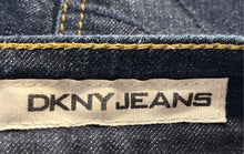 Load image into Gallery viewer, DKNY Womens Blue Dark Wash Pockets Stretch Denim Straight Leg Jeans Size 8