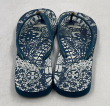 Load image into Gallery viewer, Authentic Tory Burch Womens Blue White Flip Flop Sandals Size 6-7 Damaged