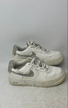 Load image into Gallery viewer, Nike Womens Air Force 1 Pixel SE DH9632-101 White Sneakers Shoes Size 6.5