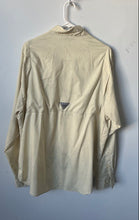 Load image into Gallery viewer, Columbia Mens PFG Tamiami Light Yellow Long Sleeve Fishing Button-Up Shirt Sz L