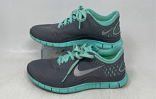 Load image into Gallery viewer, Nike Womens Free 4.0 V2 Gray Blue Lace-Up Low Top Sneaker Shoes Size 6