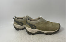 Load image into Gallery viewer, Merrell Womens Green Round Toe Low Top Slip-On Sneakers Shoes Size 8.5