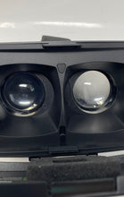 Load image into Gallery viewer, Destek V5 Black Wireless Smartphone Virtual Reality Headset In Open Box Untested